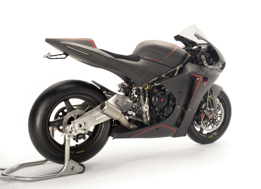 Spirit GP R: titanium 3-into-1 muffler