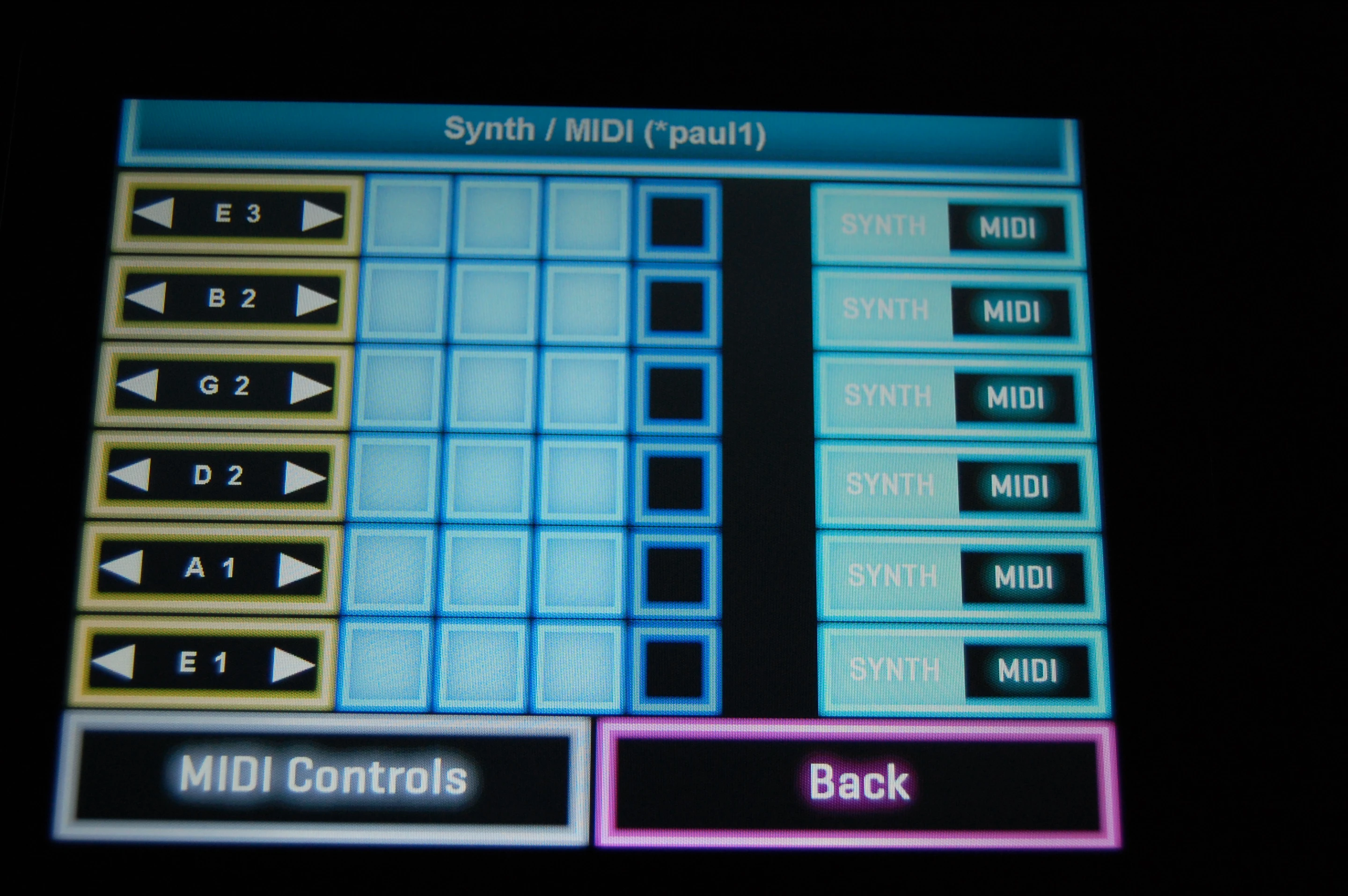 The Synth/MIDI mode allows you to assign voices to each row of buttons, decide on tuning and also whether to use the onboard synthesizer or move into MIDI territory