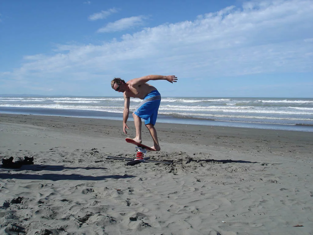 The portable package can easily travel with you