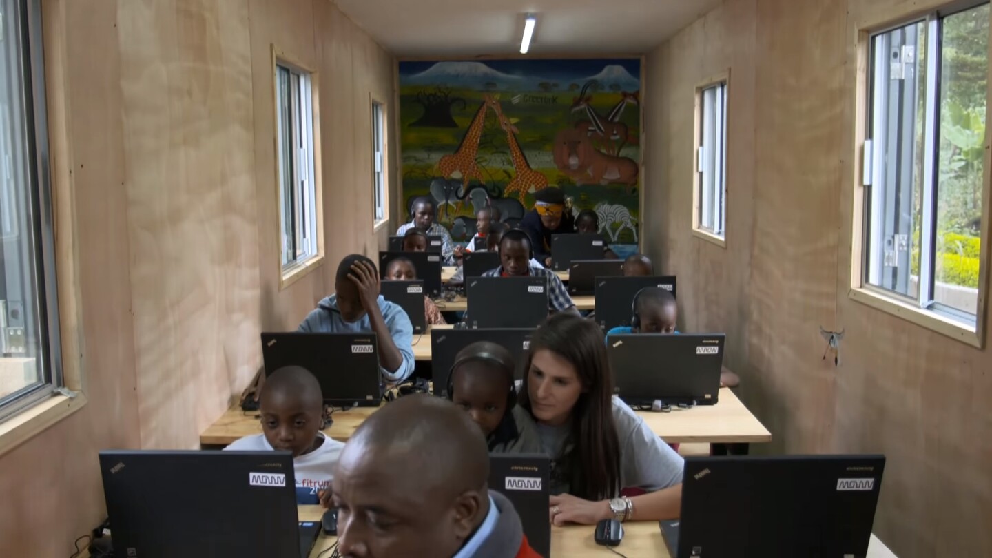 The DigiTruck can accommodate up to 18 students at a time