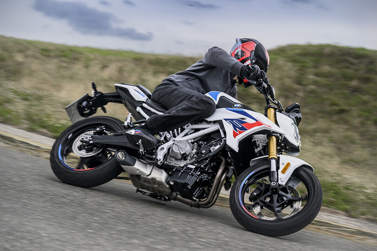 New lightweight naked bike is ready to slice up streets like a scalpel