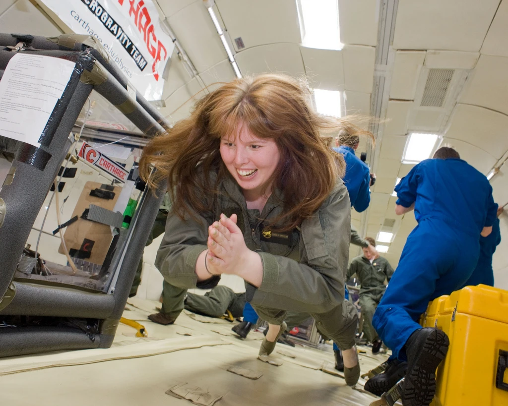 A passenger on board an existing zero-gravity flight service (Photo: Carthage College)