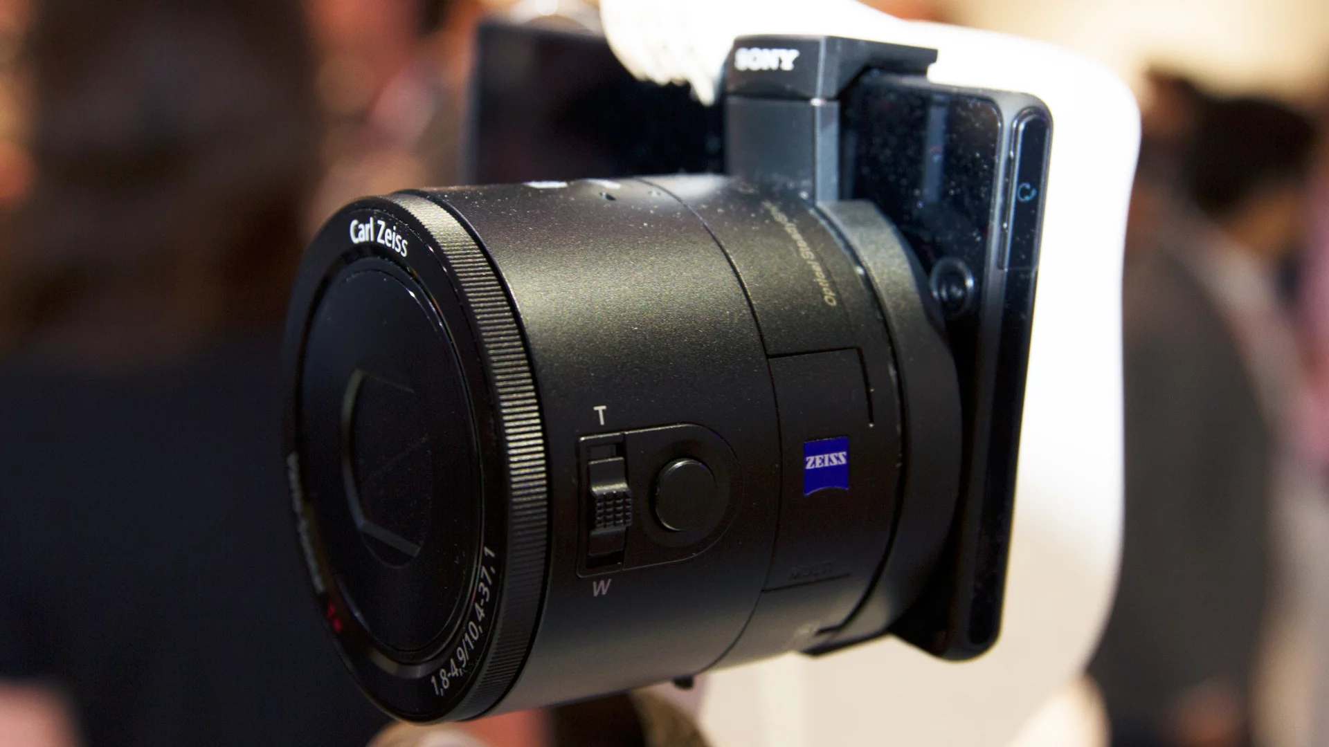 The QX10