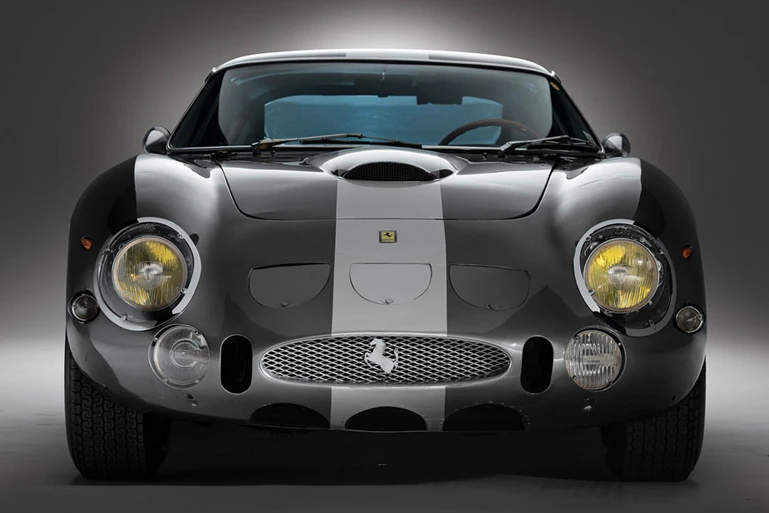 Other body revisions on the 275 Speciale include extra venting in the nose with another set of diagonal vents located just behind the rear wheels (Photo: RM Auctions)
