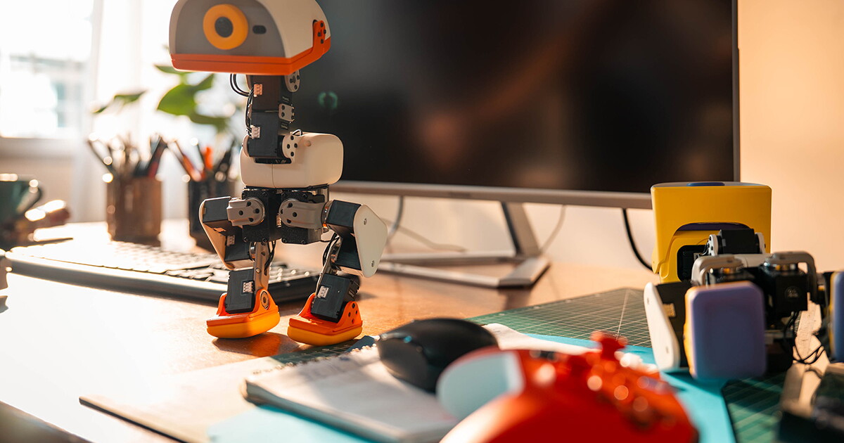 Microduck Robot: $399 Pre-order for Budding Roboticists