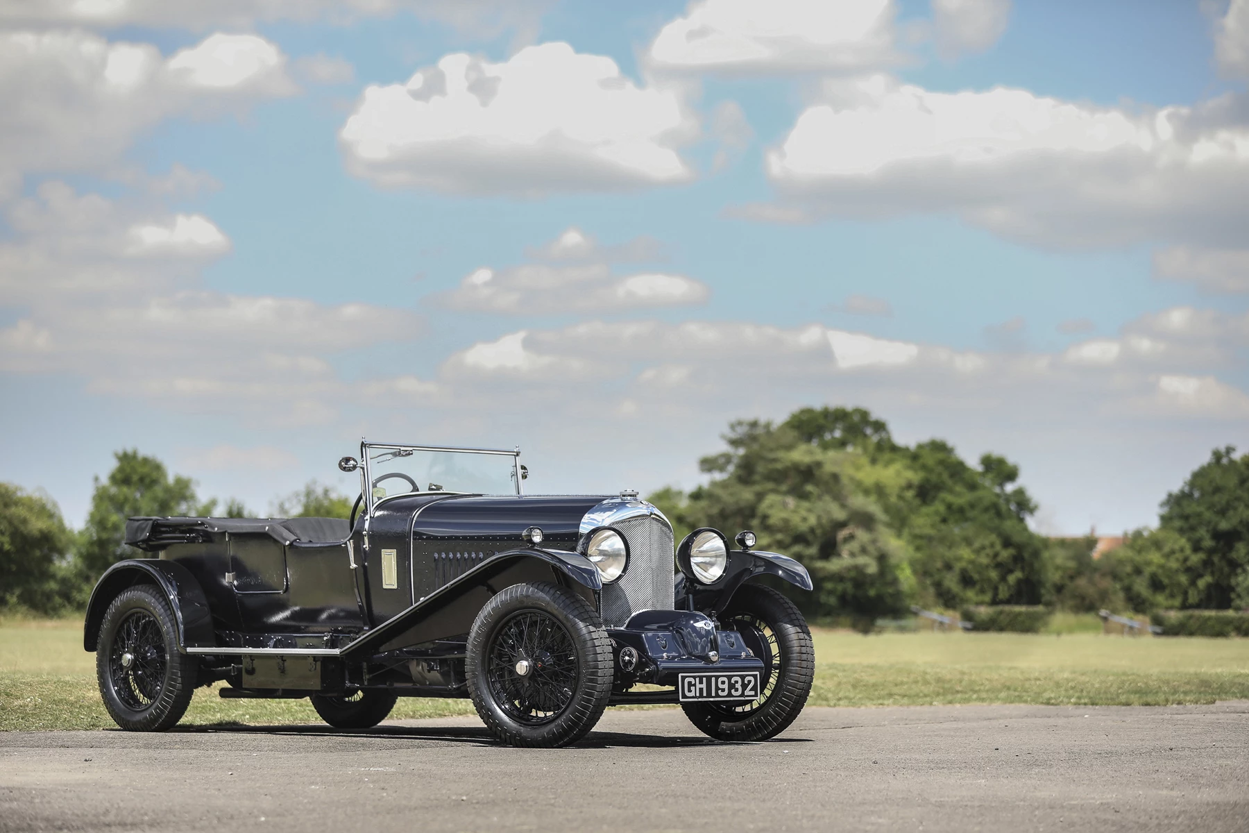 This 1930 Bentley 4 1-Feb Litre Supercharged 'Blower' Sports Tourer will go to auction as Lot 42 at Gooding & Co. on Friday, 19 August 2022 with an estimate of between $7,000,000 and $9,000,000