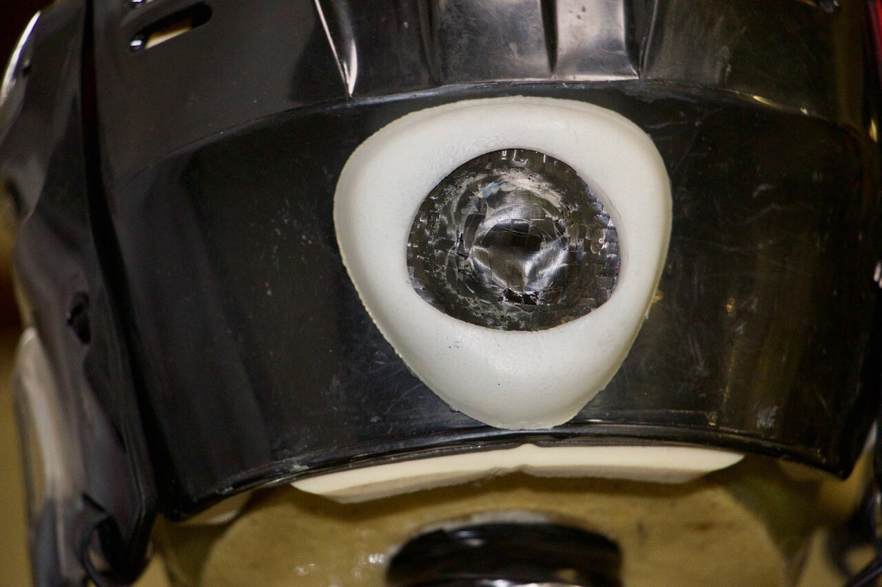 DCLR8 eggs are crumpled to absorb shocks and are easily replaceable