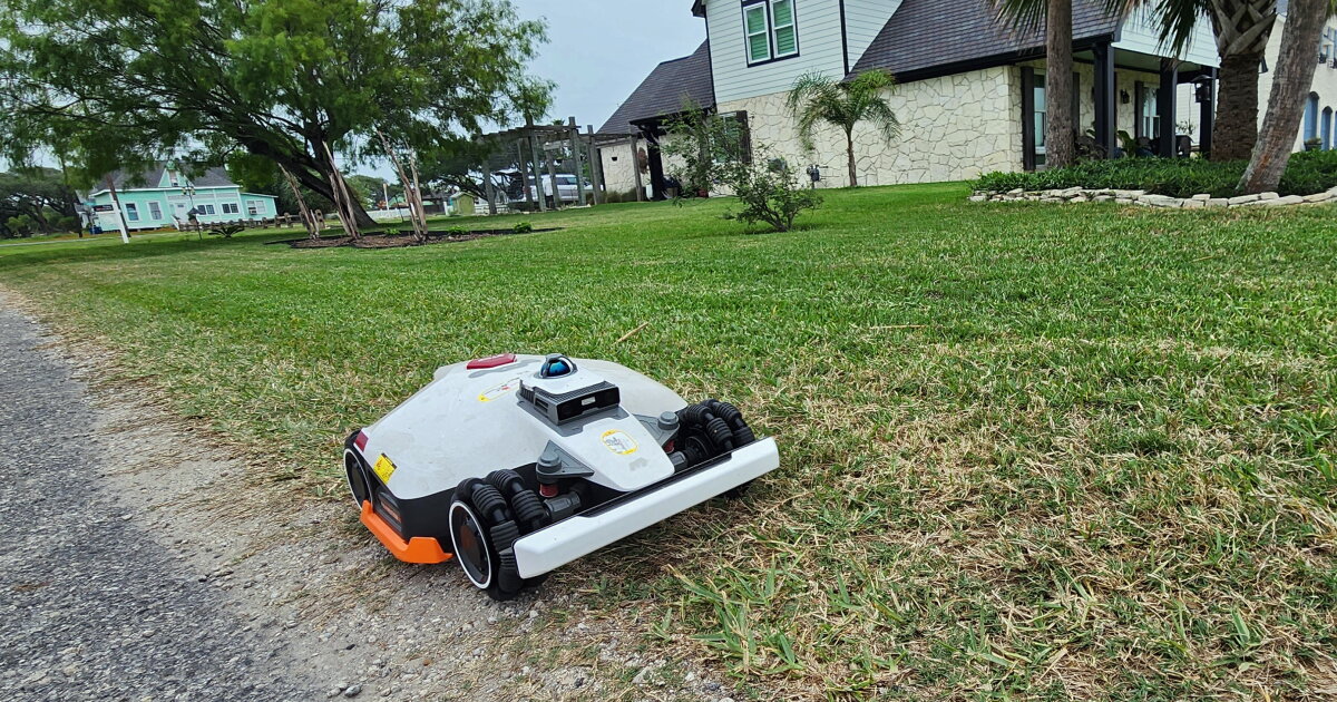 Ich habe versucht, den Luba 3 AWD Mähroboter zu zerstören