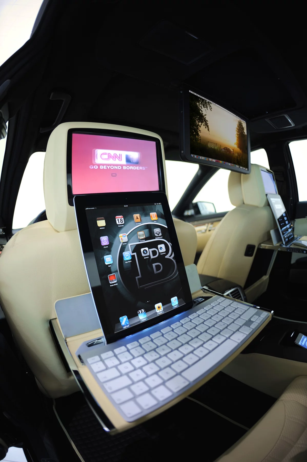 The Brabus iBusiness 2.0 system