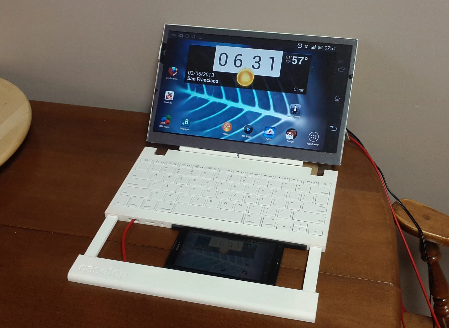 The frontbars in the current design are passive (they simply hold the smartphone in place) but Livi has plans to extend frontbar functionality in the future with active versions