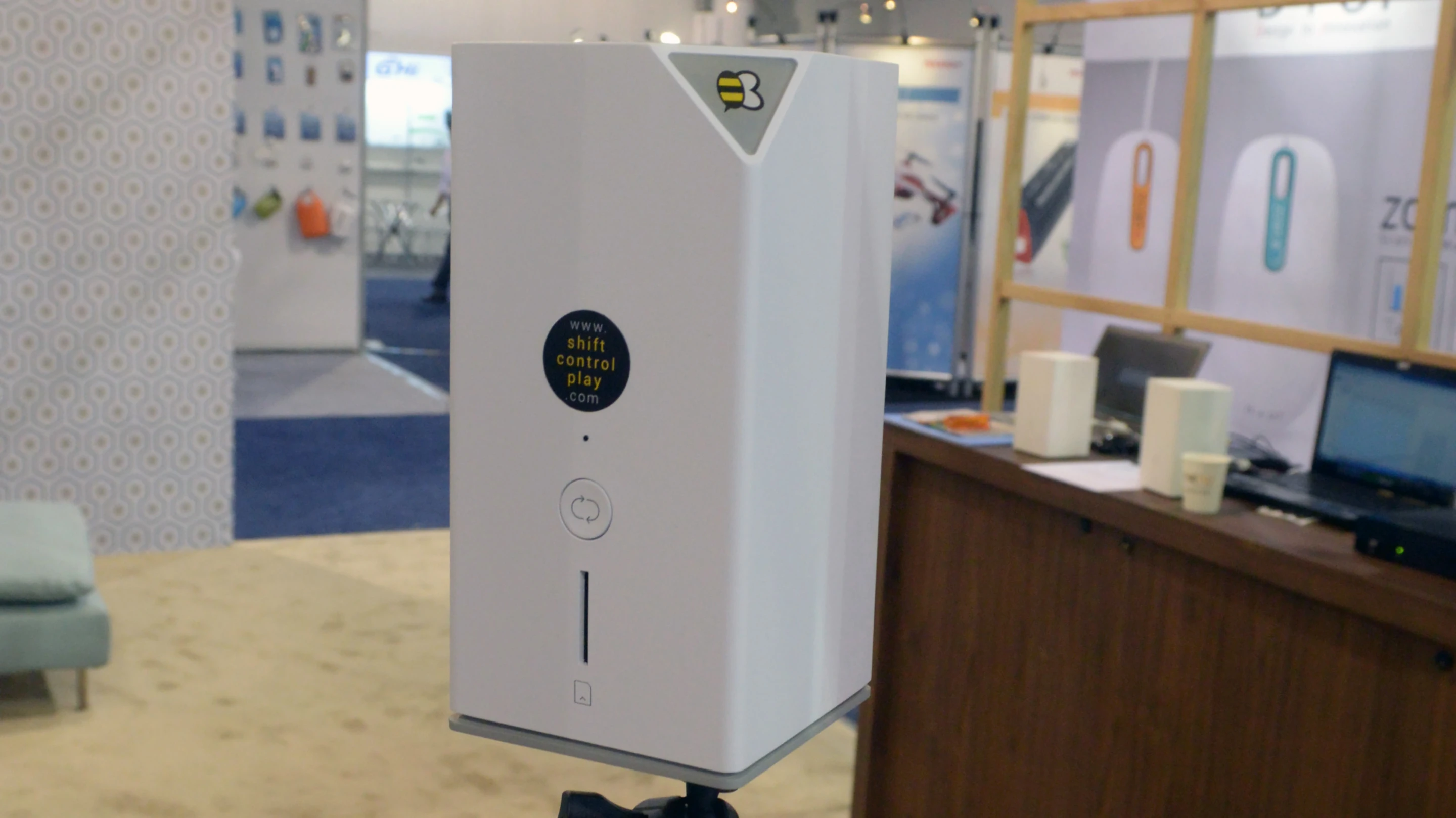 The QBee Gateway is designed is a connected media hub that runs on Android 4.4 KitKat (Photo: C.C.Weiss/Gizmag)