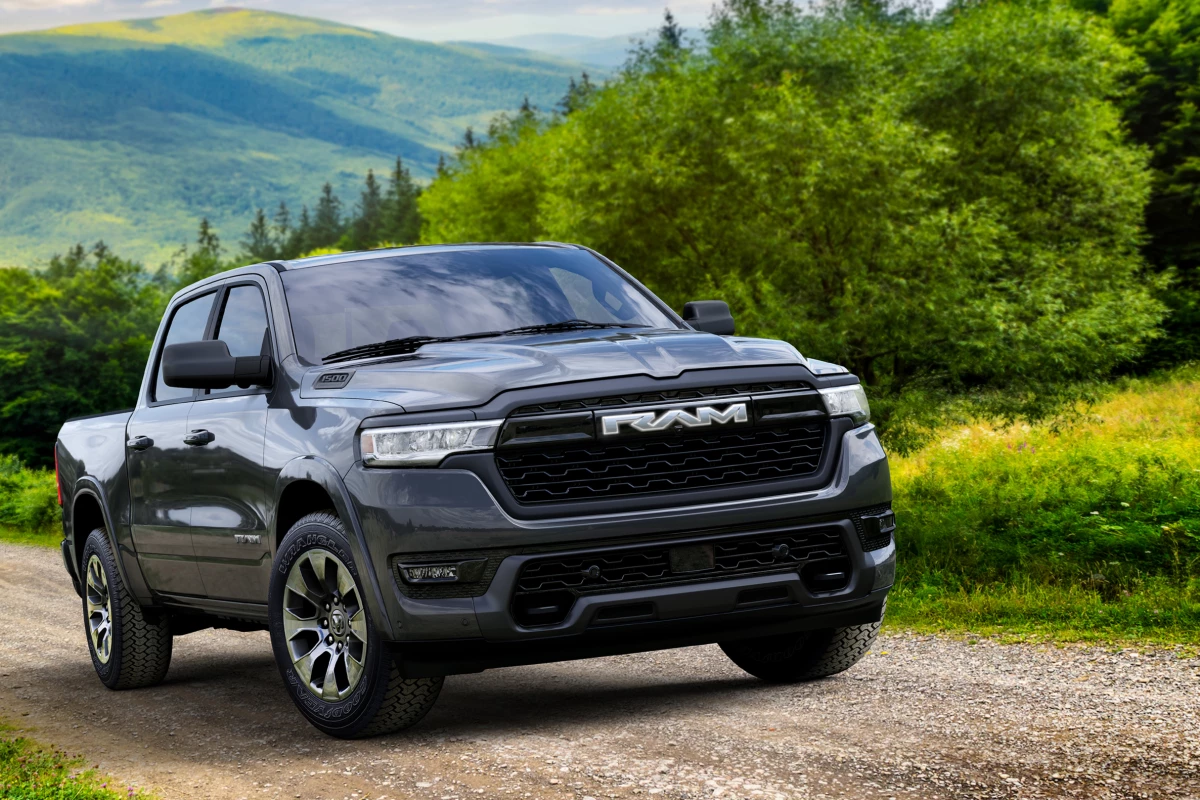 2025 Ram 1500 Ramcharger Bighorn