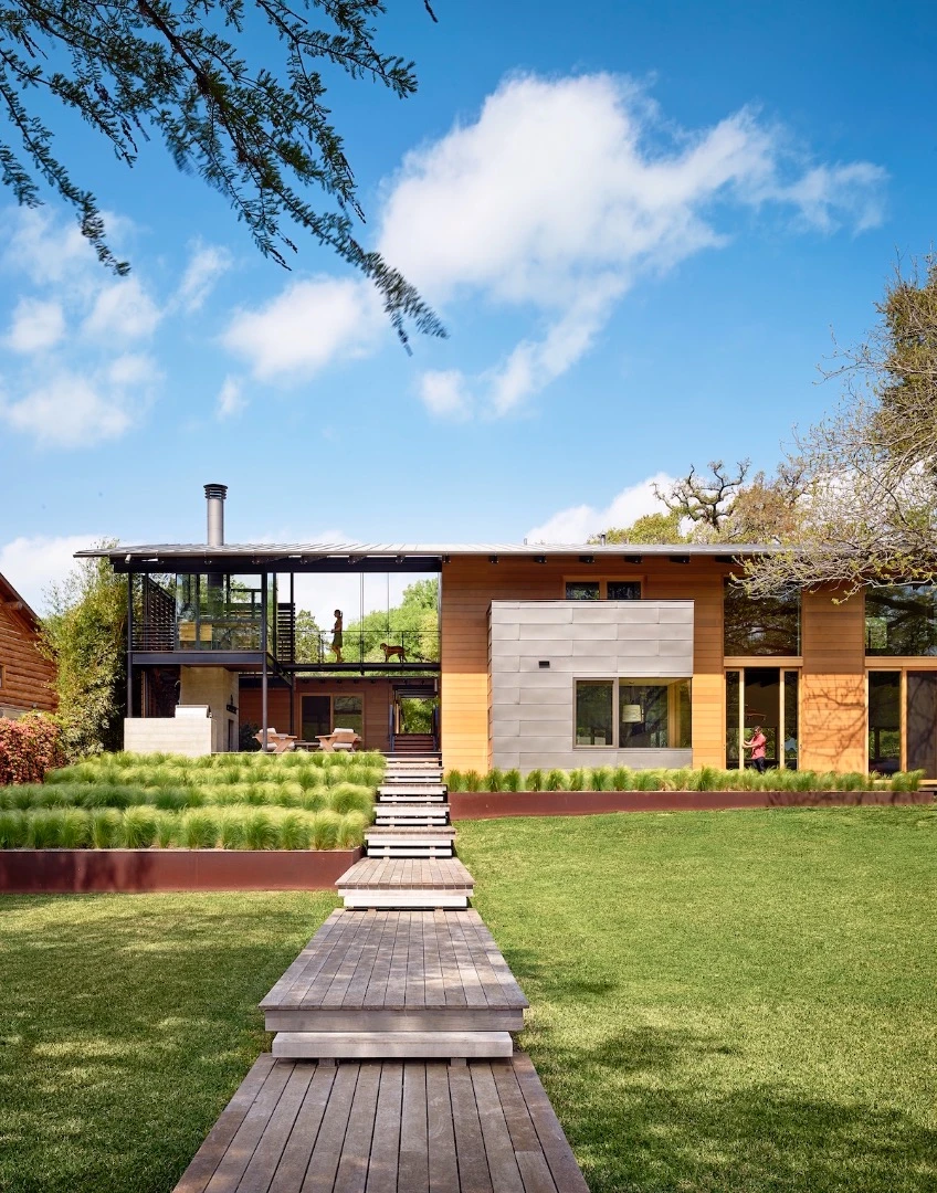 The Hog Pen Creek Residence was designed for a Bay Area couple looking to retire to Texas. Lake|Flato Architects delivered a unique home that is passively cooled thanks to its open layout