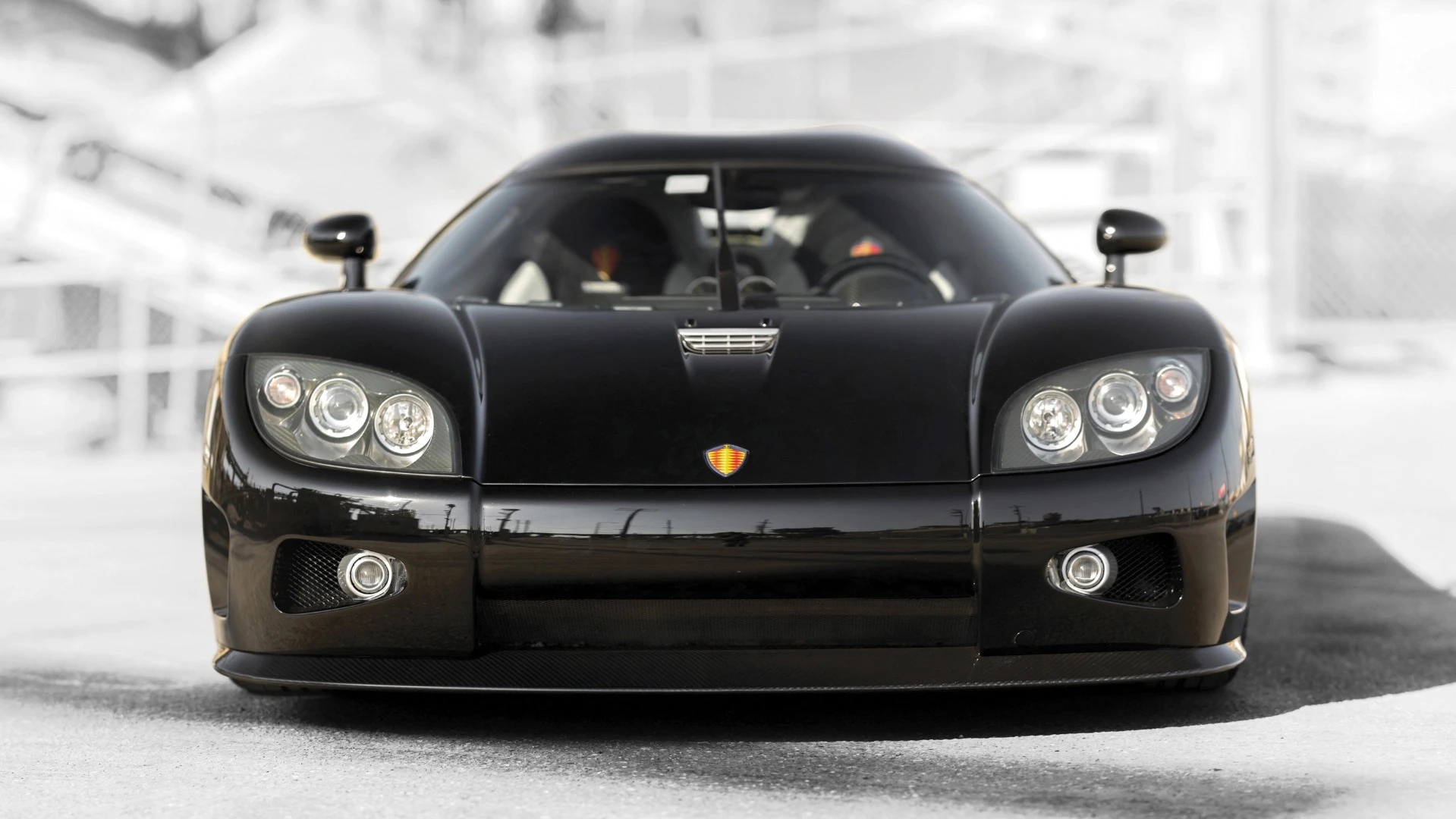 Lot 122 was a 2008 Koenigsegg CCXR. It was expected to sell for between $900,000 and $1,300,000 and sold for $825,000. As it was the first of this model to appear at auction, it set an inaugural world model record.