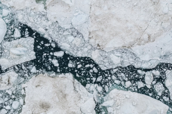 A new study has found unexpectedly high levels of mercury in meltwater from glaciers in Greeland