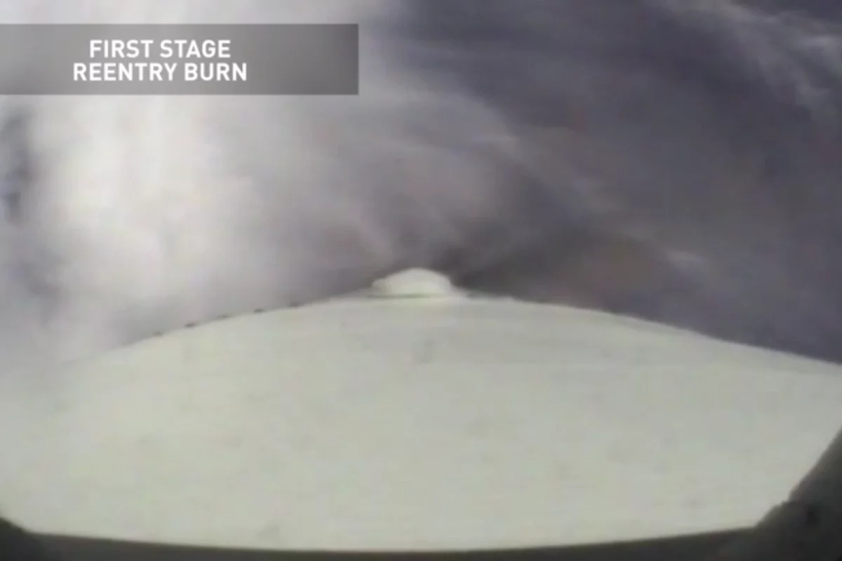 A video has recorded the successful landing of the Falcon 9