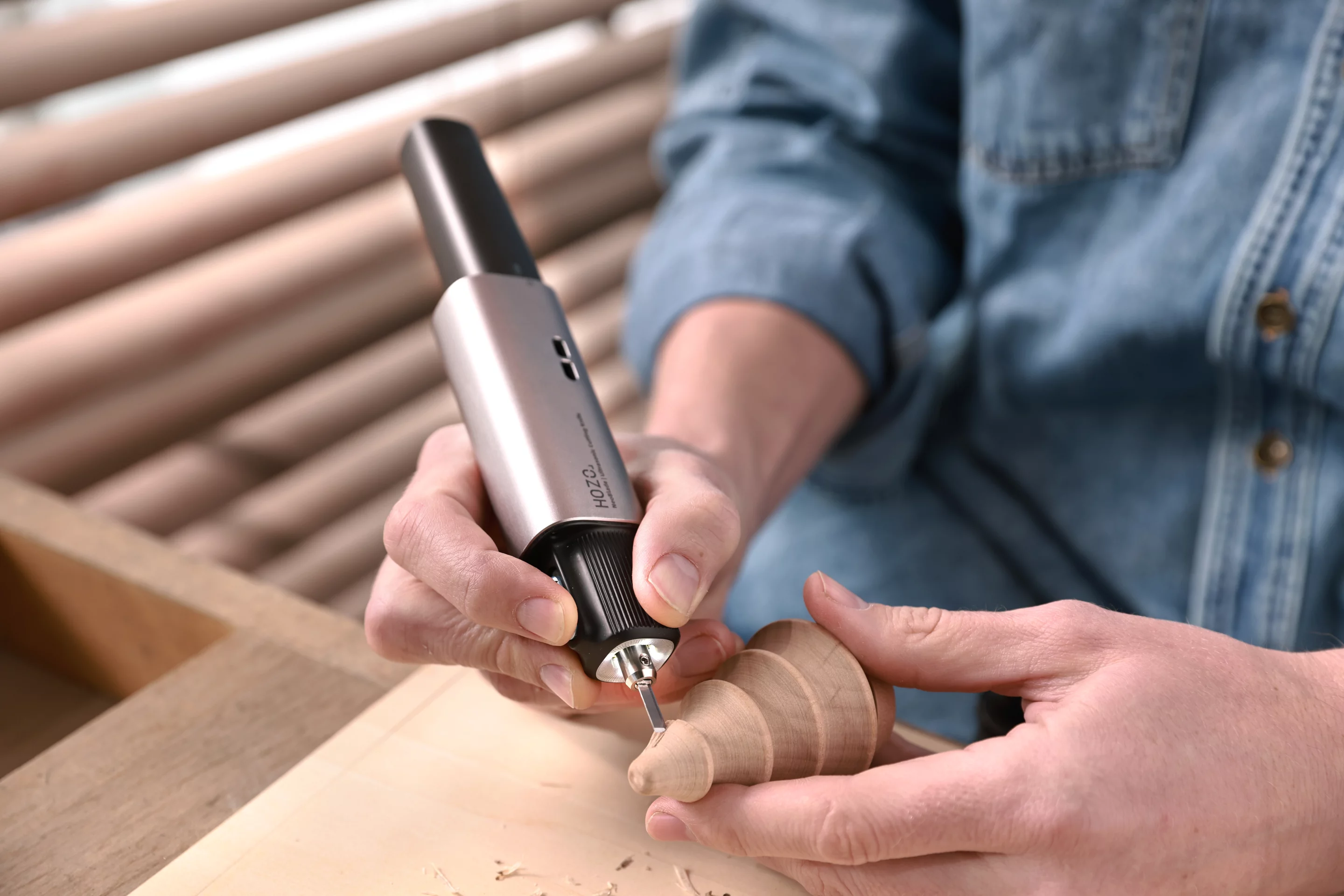 Precision carving with the NeoBlade wireless ultrasonic cutter
