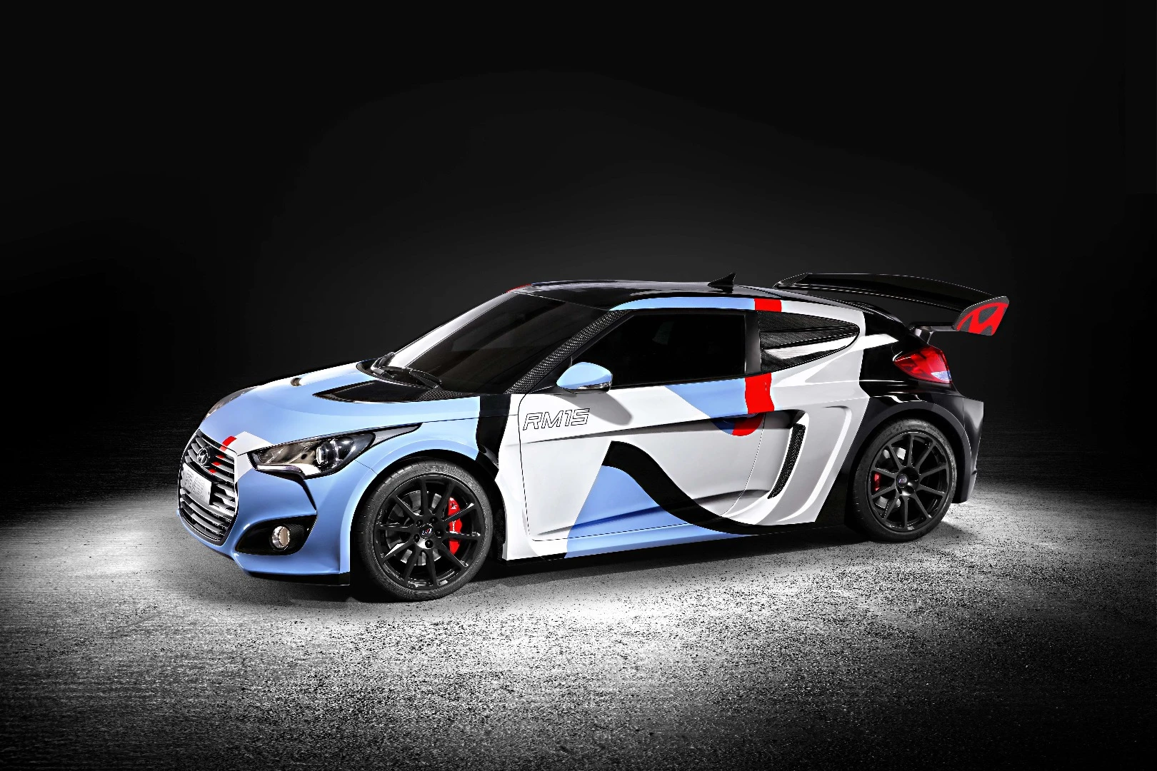 The lightweight materials keep the weight of the RM15 down to 1,260 kg (2,778 lb)