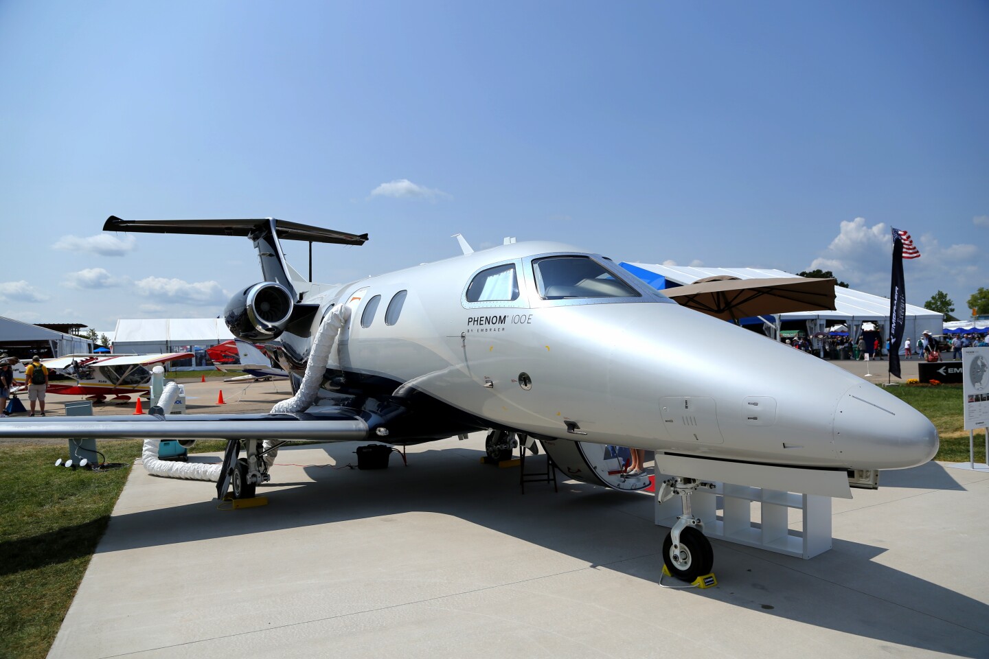 Embraer Phenom 100e on display for a select clientele (Photo: Angus MacKenzie/Gizmag.com)