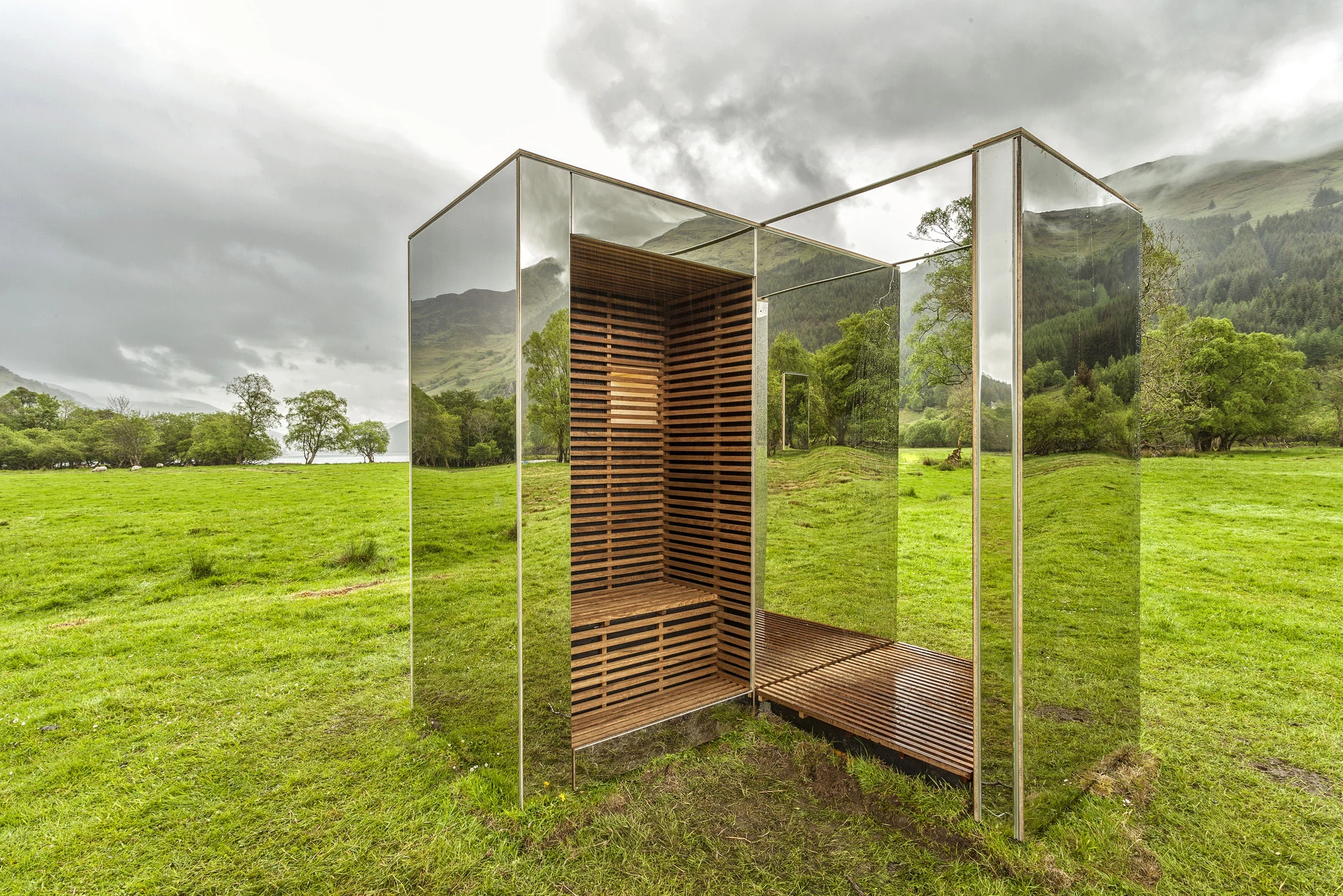 The Lookout, by architectural students Angus Ritchie and Daniel Tyler (Photo: Ross Campbell)