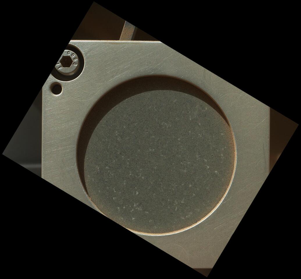 Basal calibration target (Image: NASA/JPL-Caltech/Malin Space Science Systems)