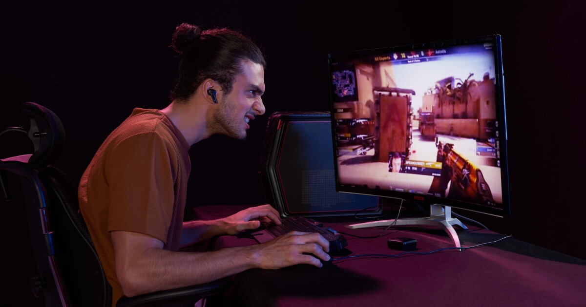 Full Featured Earphones For Games And Music Fuentitech Full Featured Earphones For Games And Music Fuentitech