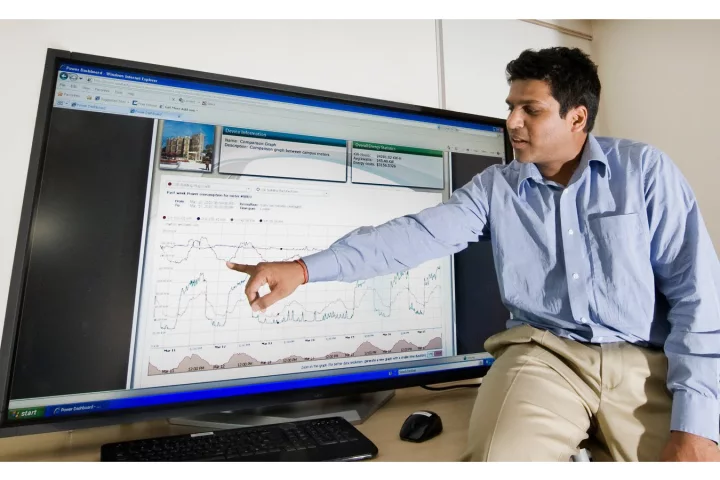 Yuvraj Agarwal, the UC San Diego Research Scientist in the Department of Computer Science and Engineering who developed SleepServer (credit: UC San Diego / Erik Jepsen)