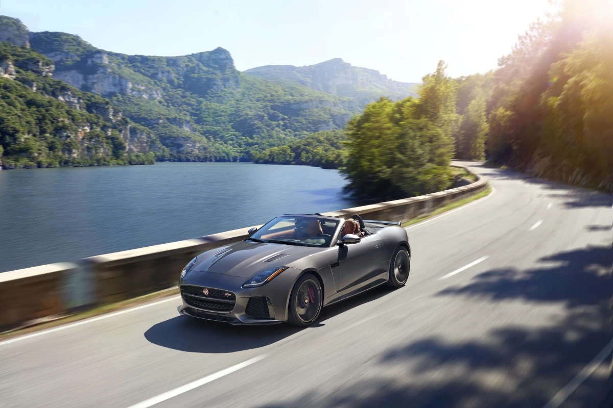 The Jaguar F-Type SVR débuts in Geneva on March 1