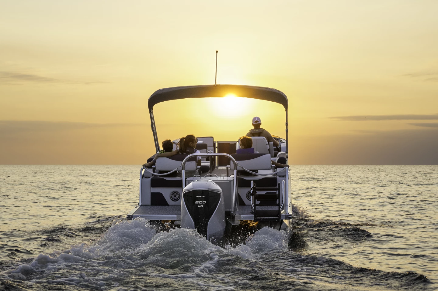 Honda unveiled its updated 2025 BF200 and 100-series outboards at the Miami International Boat Show this month
