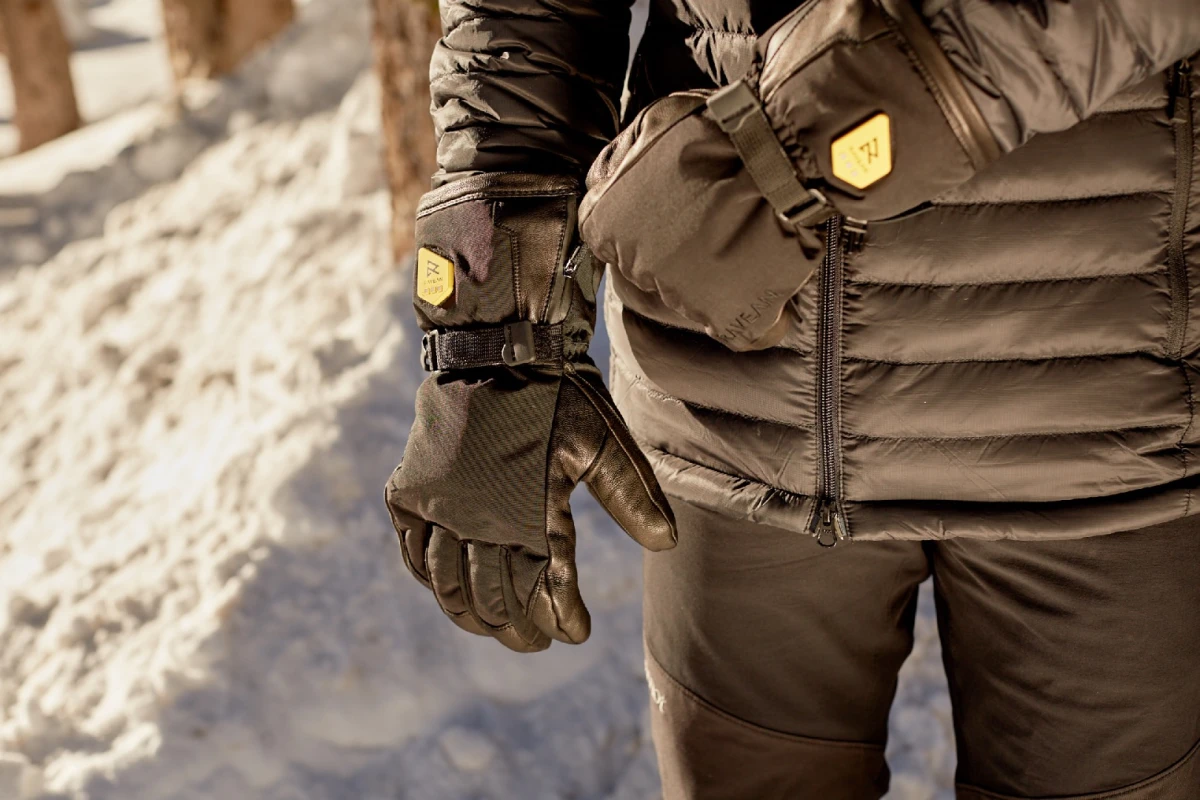 The Ravean heated glove comes with all the standard heated glove technology at a cheaper price than many competitors