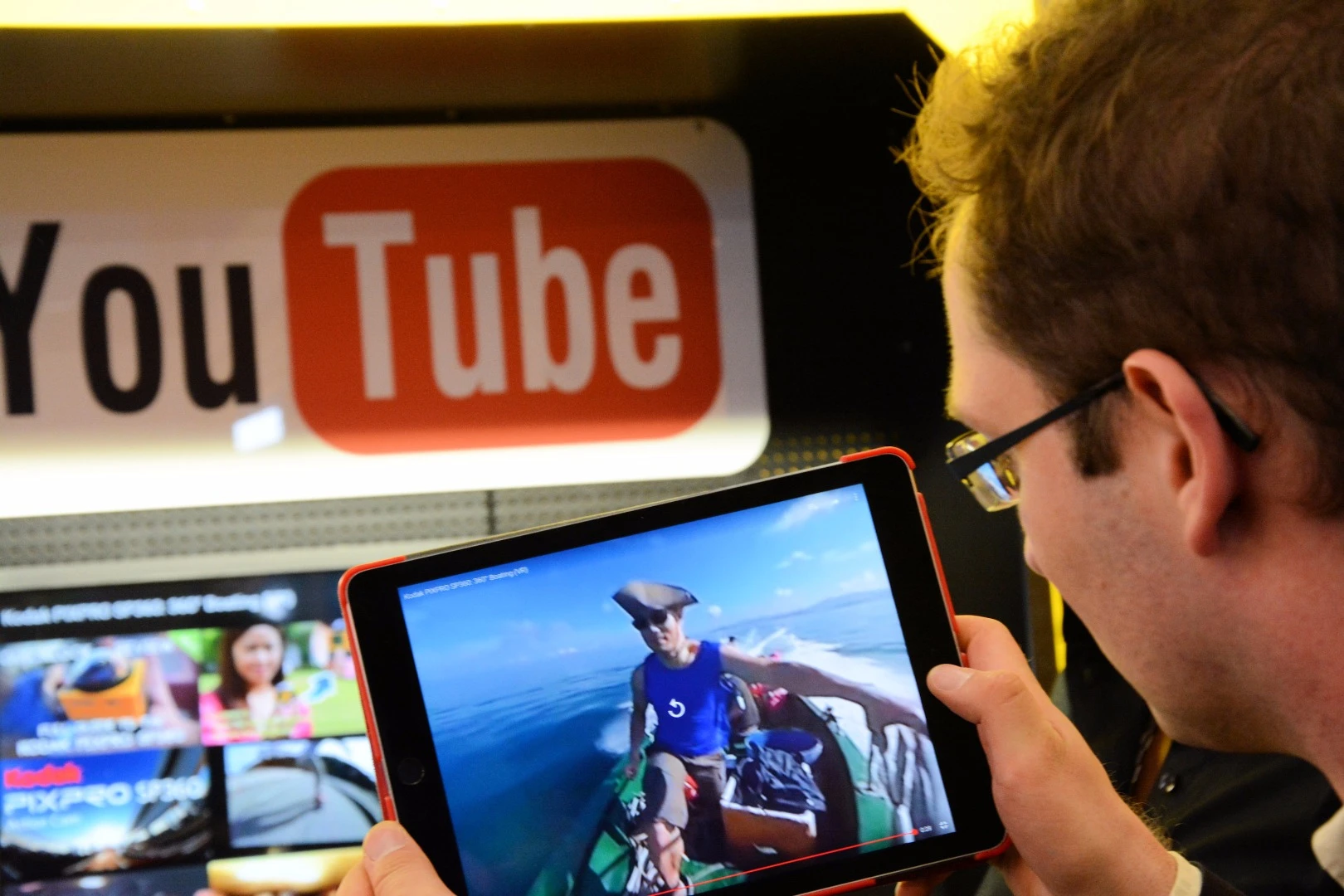 Viewing a 360-degree video on a tablet