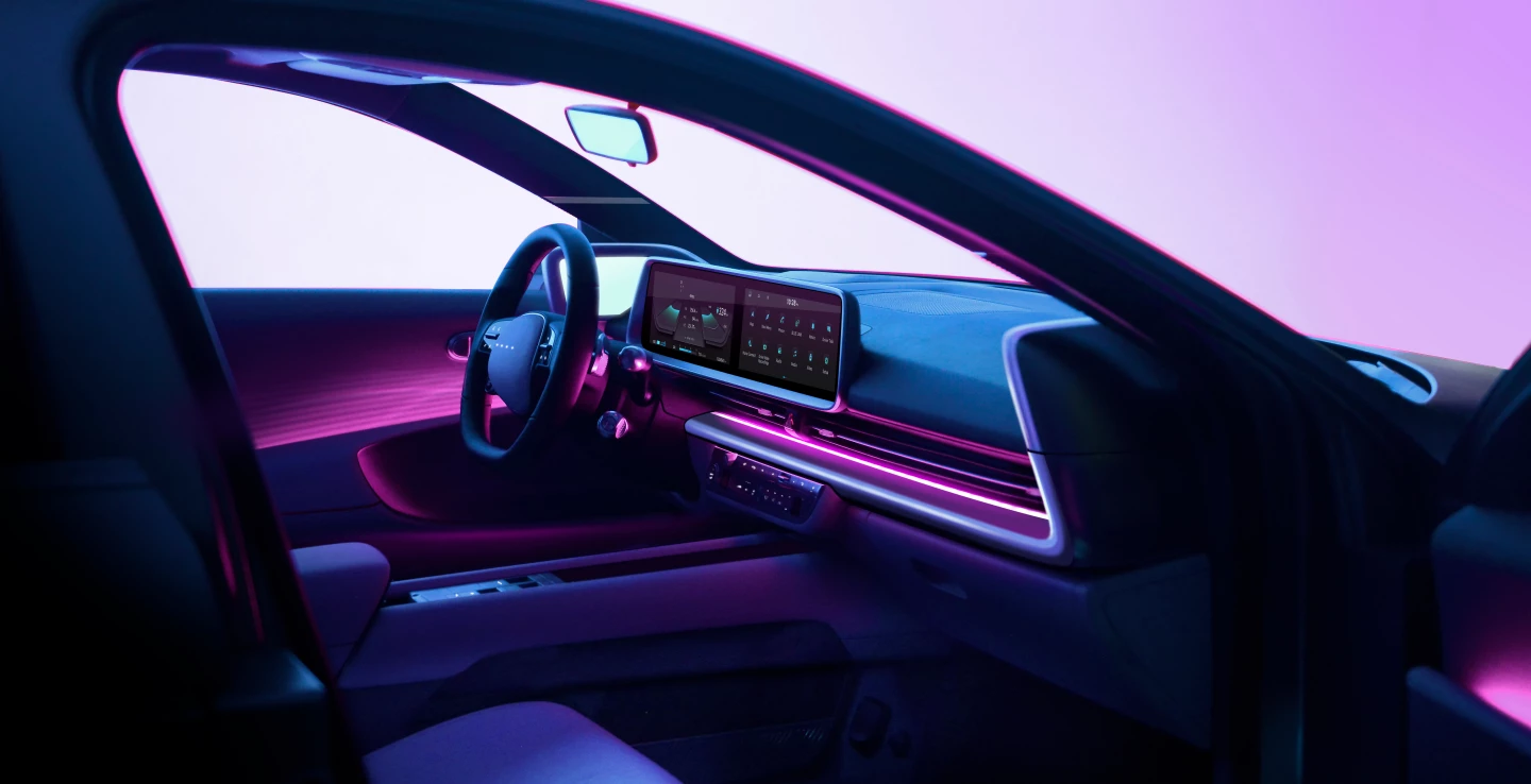 Dual 12-inch screens, one of them touchable