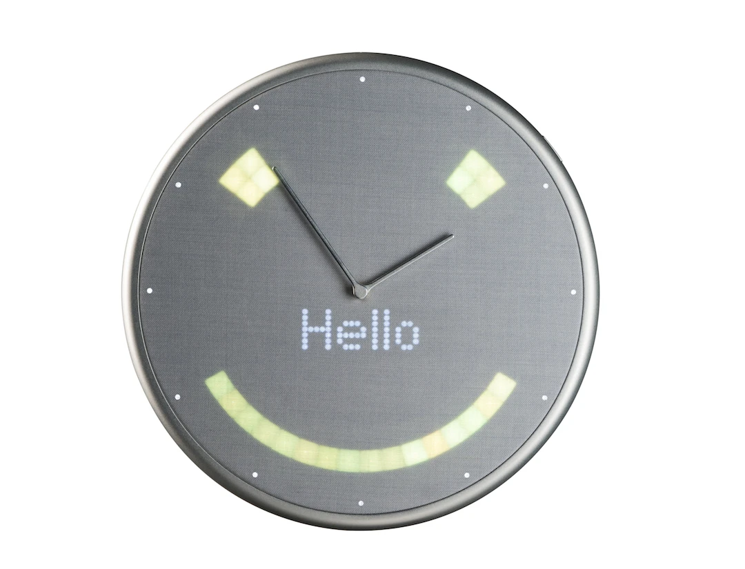 Through a free app, users can set what information they want the Glance Clock to display