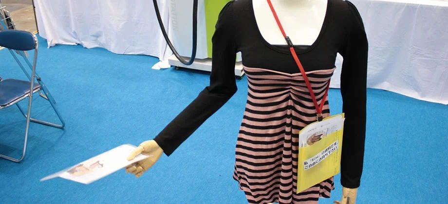 This robotic mannequin by Sugiura Machine Design Office uses hobby-level robot servos and 3D printed parts to keep costs down