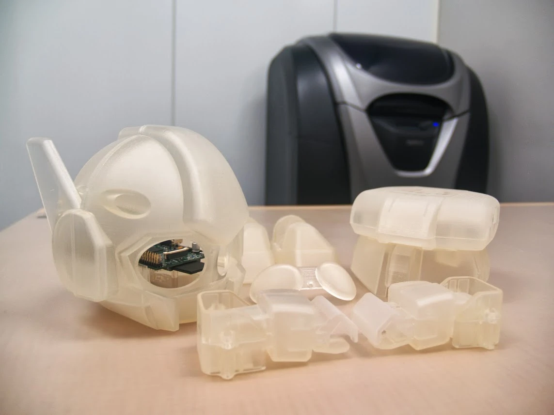 Once the initial prototype was tested for a proper fit, RAPIRO's exoskeleton was output by a high quality professional 3D printer