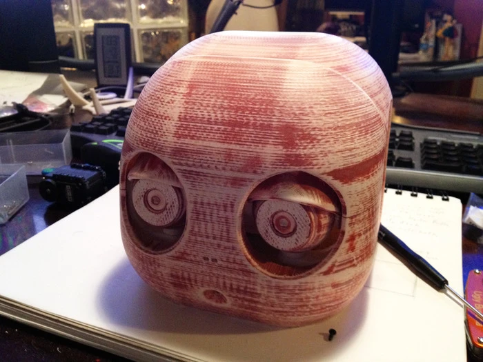 MAKI's head primed and ready for assembly