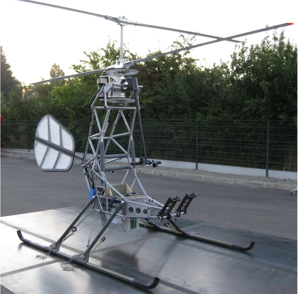 Pascal Chretien's prototype electric helicopter