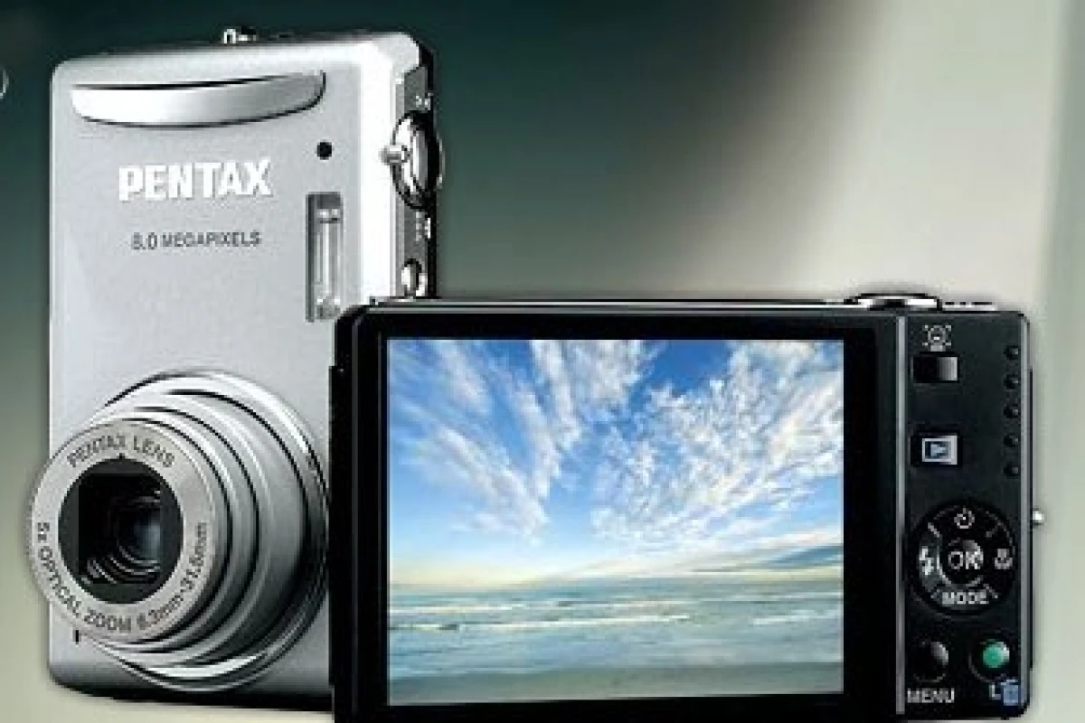For those who still think in 35mm equivalents, the V20 has a 36-180mm zoom.