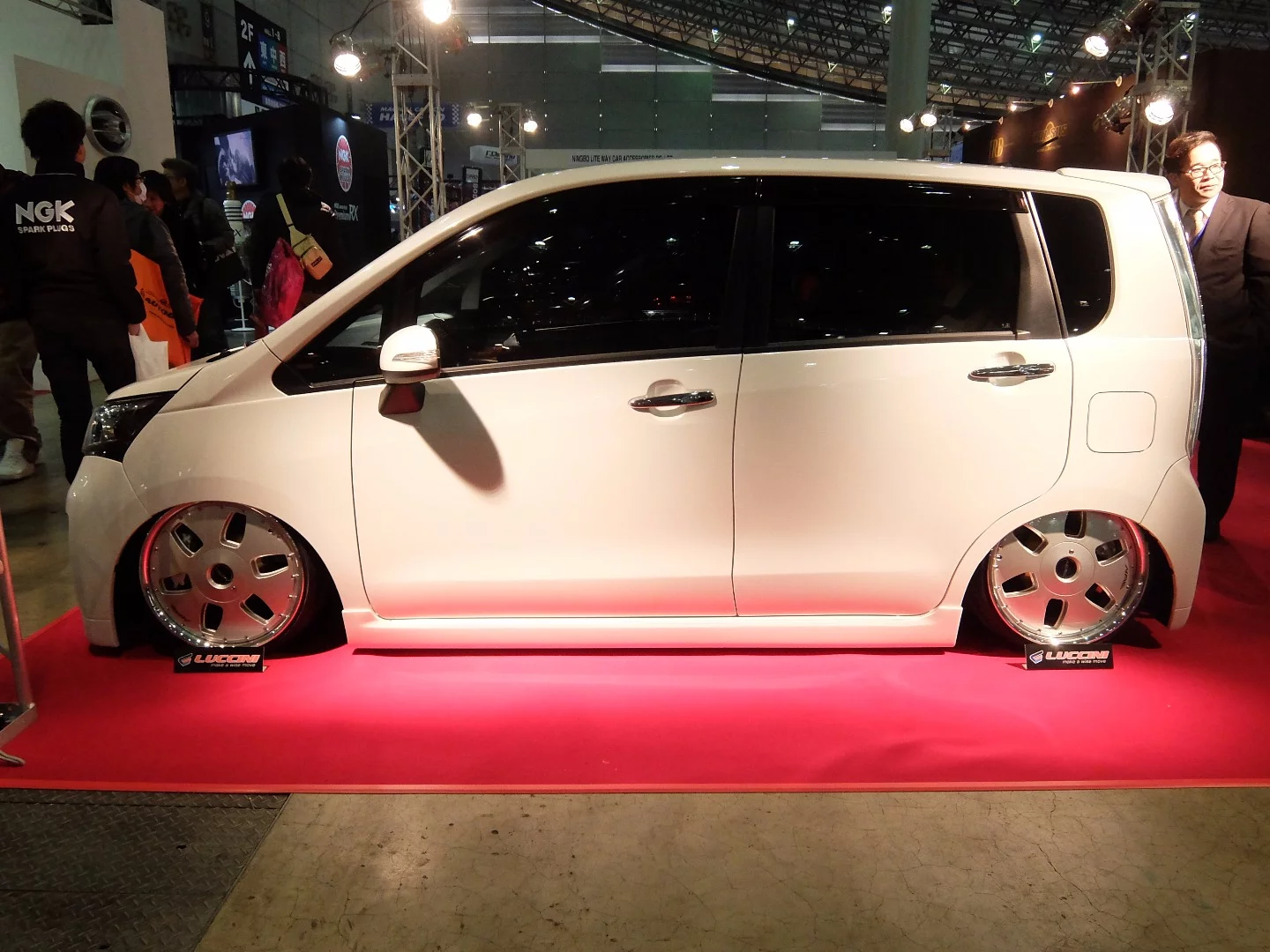 Taking low-riding to new and thoroughly impractical levels