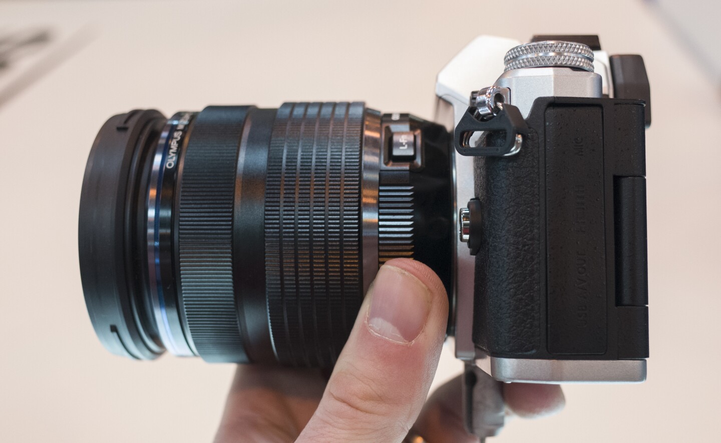 The Olympus OM-D E-M5 II can be used with Micro Four Thirds lenses (Photo: Simon Crisp/Gizmag.com)