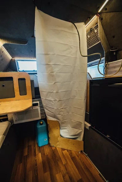 Kimbo stowaway shower room