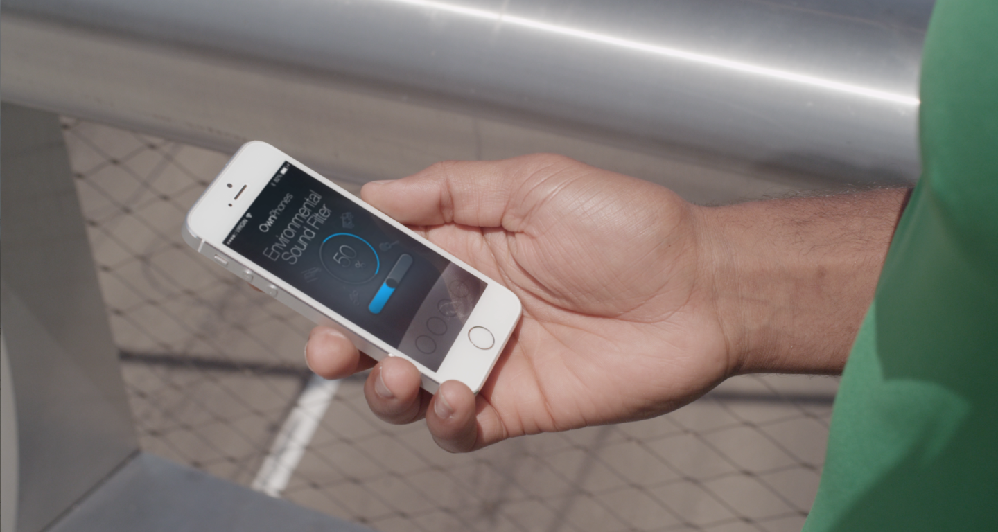 The SoundScaping feature in the companion app is also claimed capable of feeding audio into one earbud and switching the other off, so that wearers can hear music and also the world around them