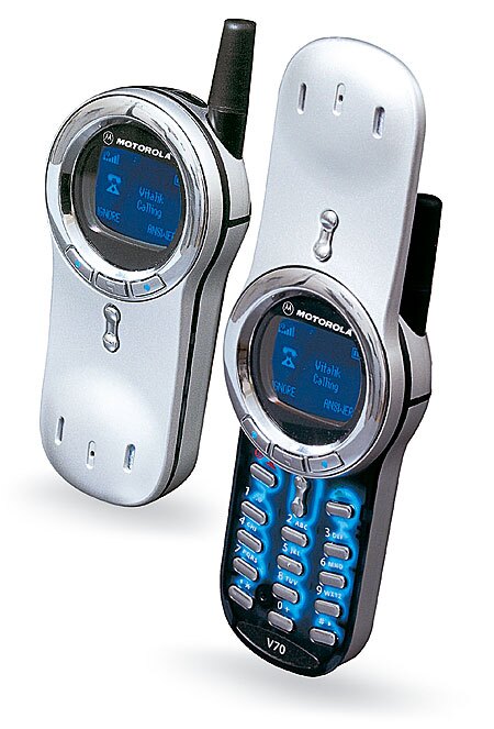 The Motorola V70