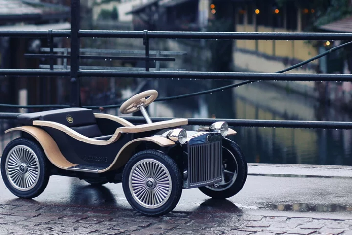 The D.Throne is a toy car for wealthy young kids