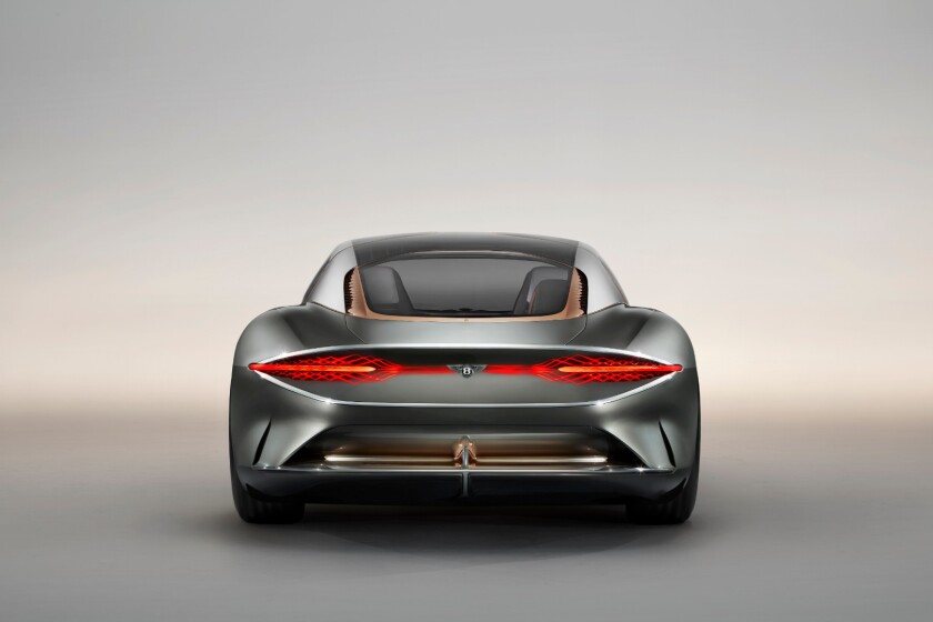 The rear fascia is extremely crisp