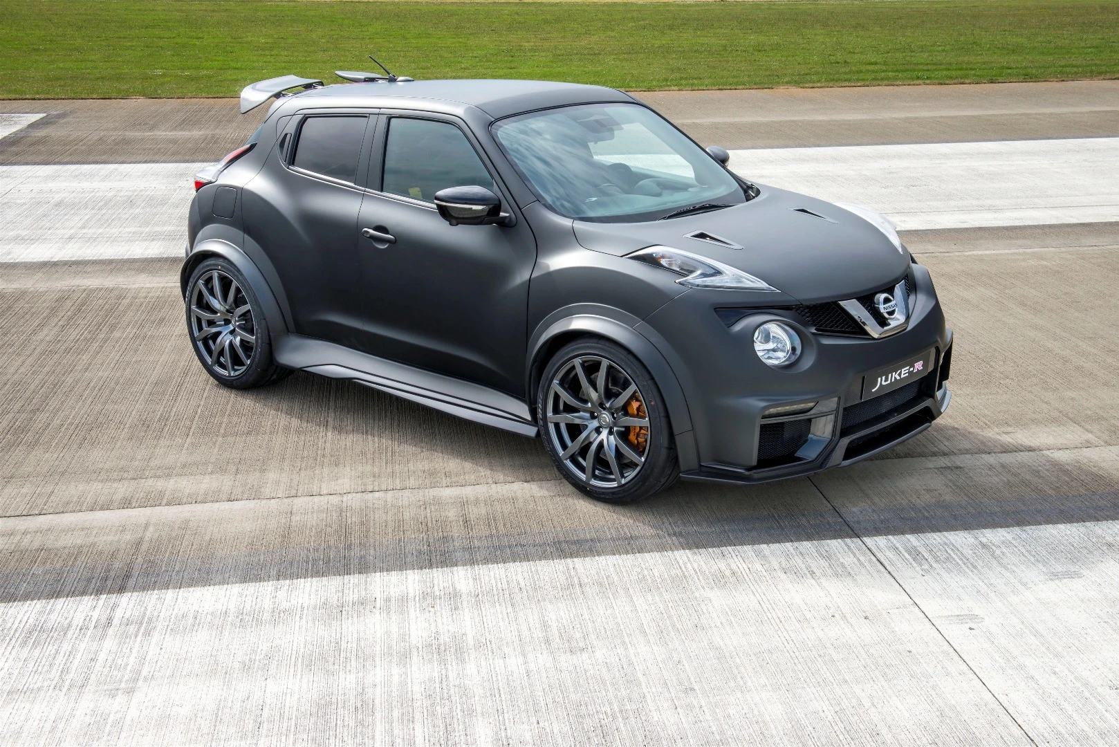 The all-new Nissan Juke-R revealed