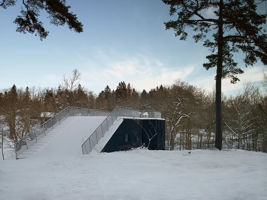 The Pulkabacken House ramp is grass-covered, when not under snow