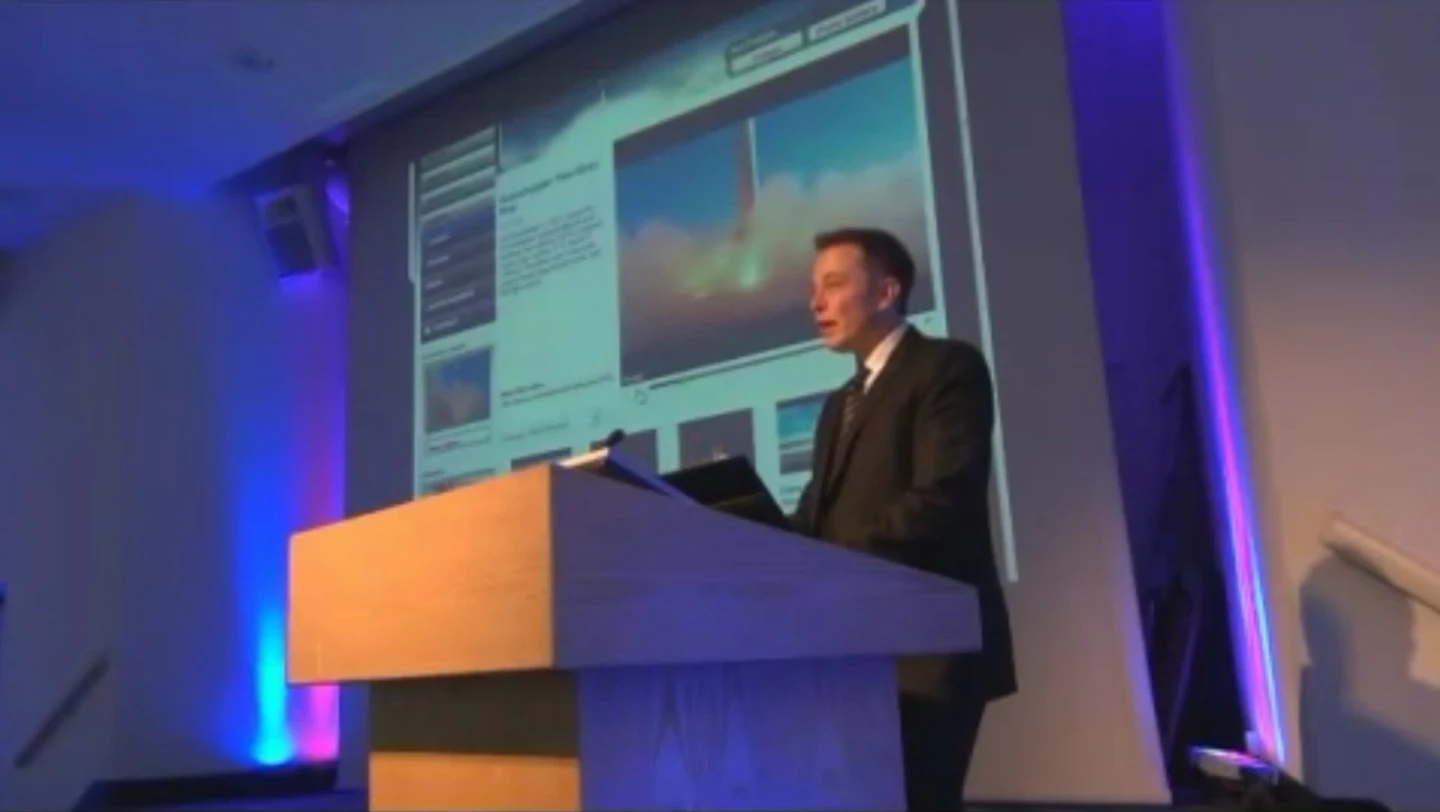 Elon Musk (Image: Royal Aeronautical Society)