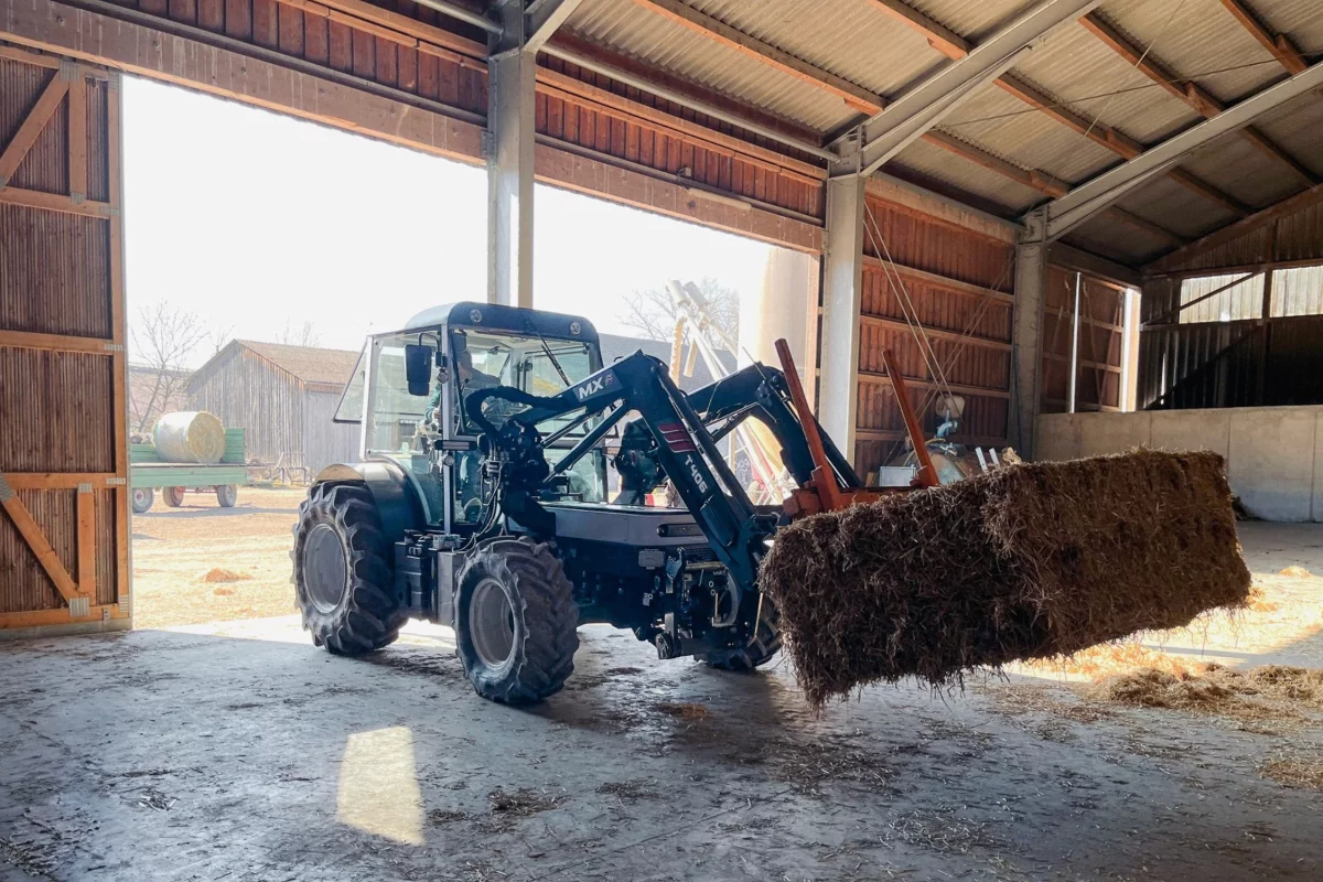 The ONOX electric tractor will extend up time with a modular hotswap battery system