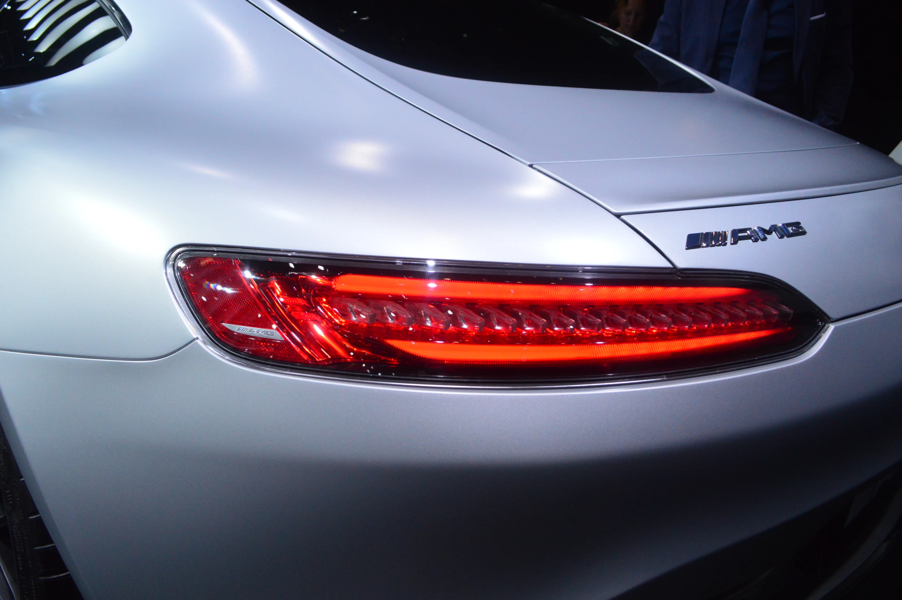 The 2016 AMG GT S appears to be designed to go head-to-head with the likes of Porsche’s 911 and Jaguar’s F-Type (Photo: C.C. Weiss/Gizmag)